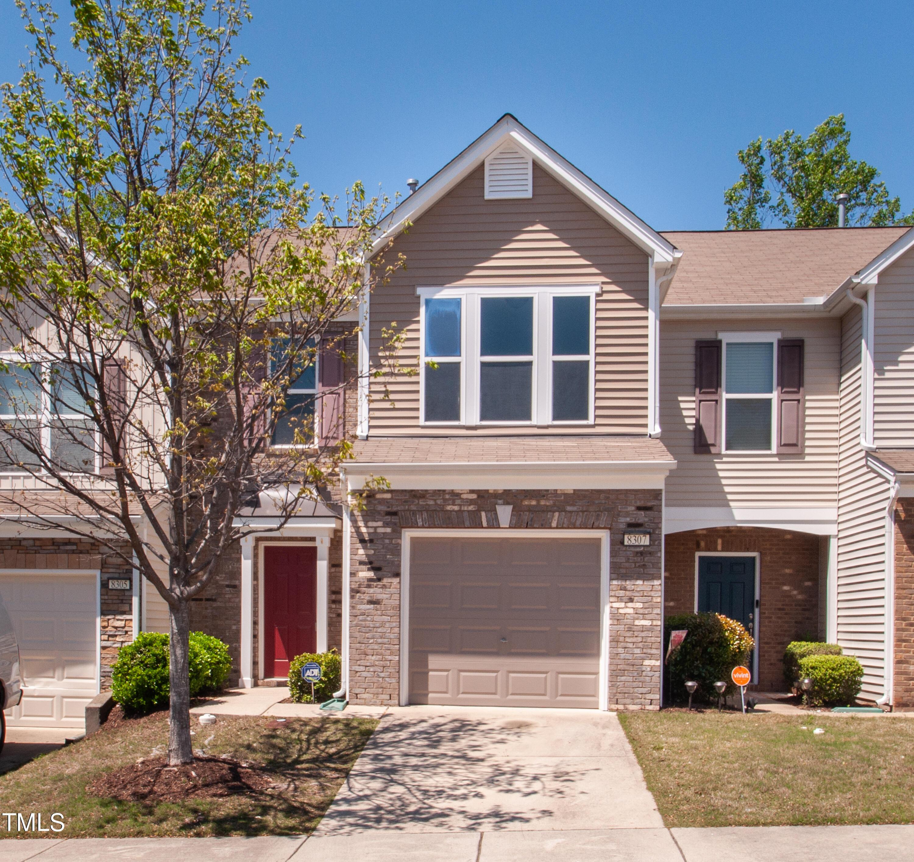 Photo one of 8307 Hollister Hills Dr Raleigh NC 27616 | MLS 10025200