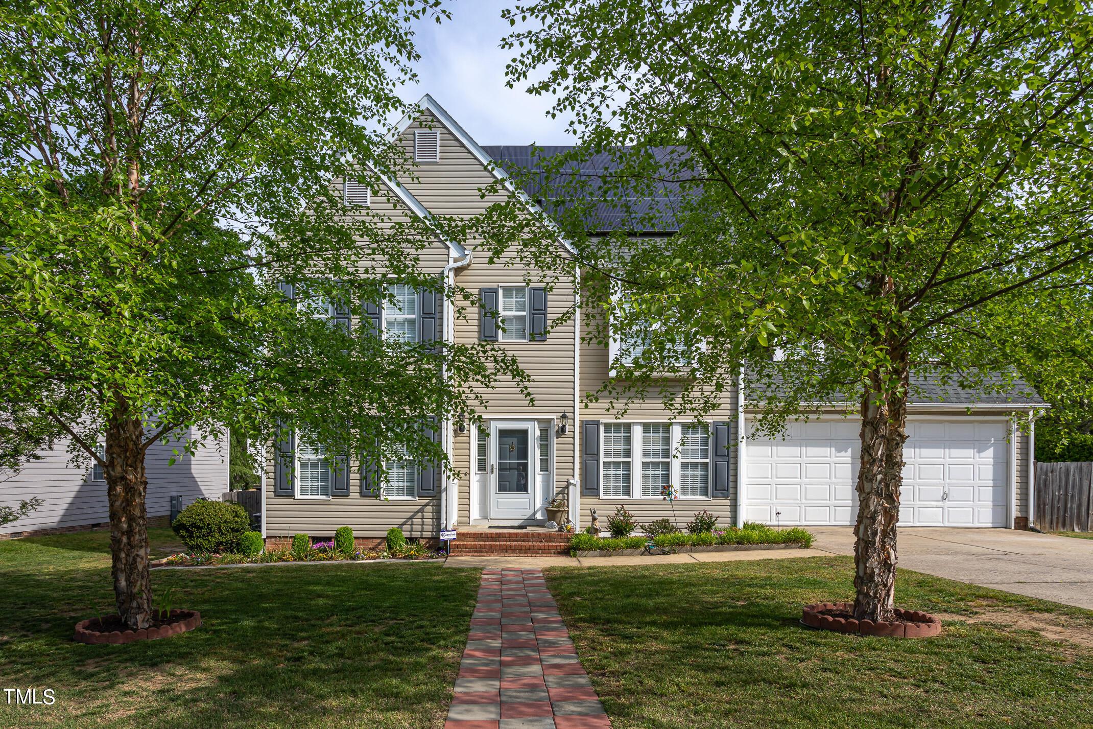 Photo one of 4621 Windmere Chase Dr Raleigh NC 27616 | MLS 10025318