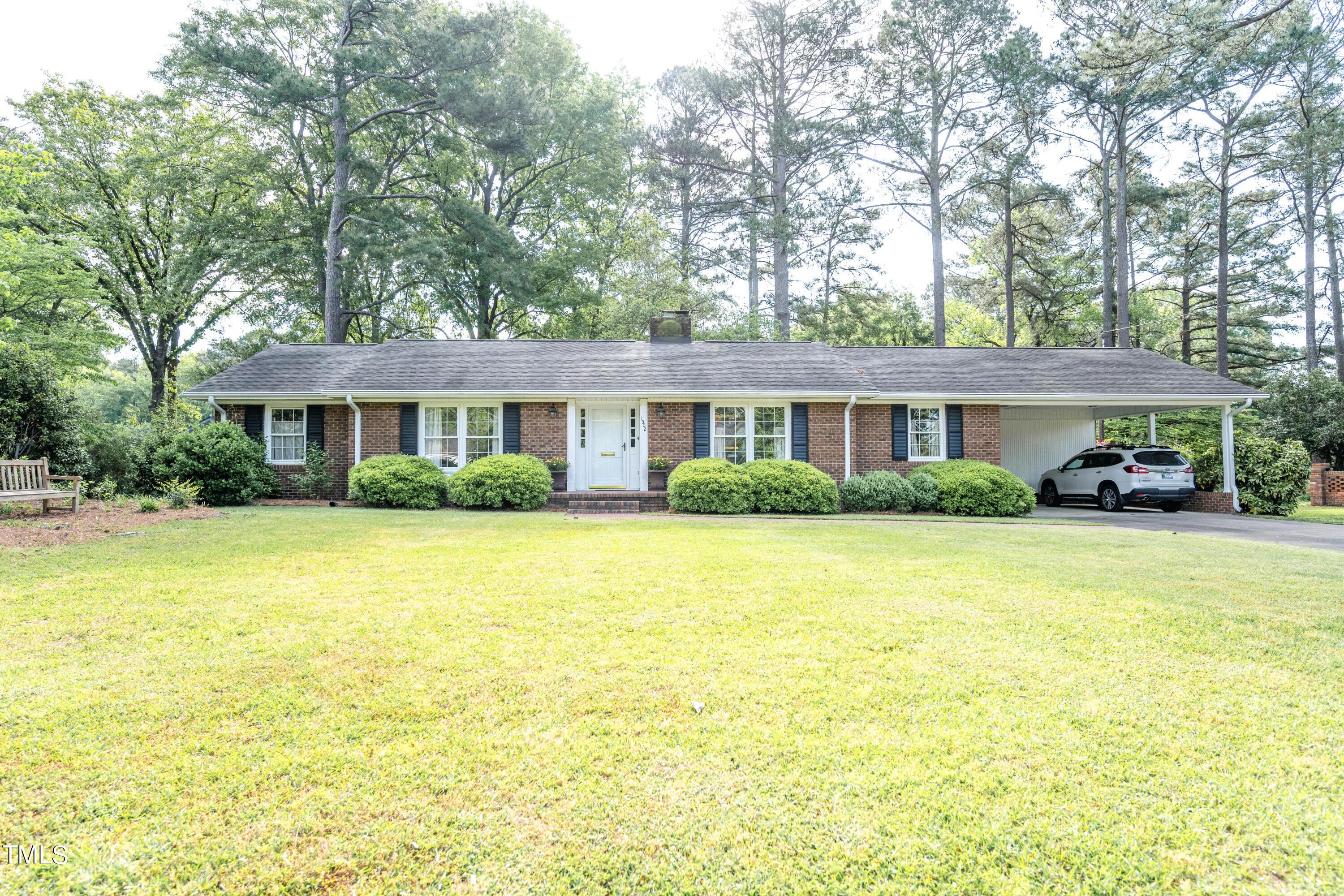 Photo one of 1502 Wellons Ave Dunn NC 28334 | MLS 10025358