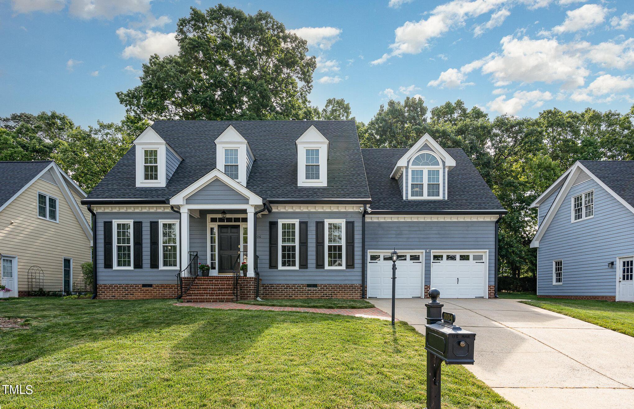 Photo one of 3104 Stone Gap Ct Raleigh NC 27612 | MLS 10025535
