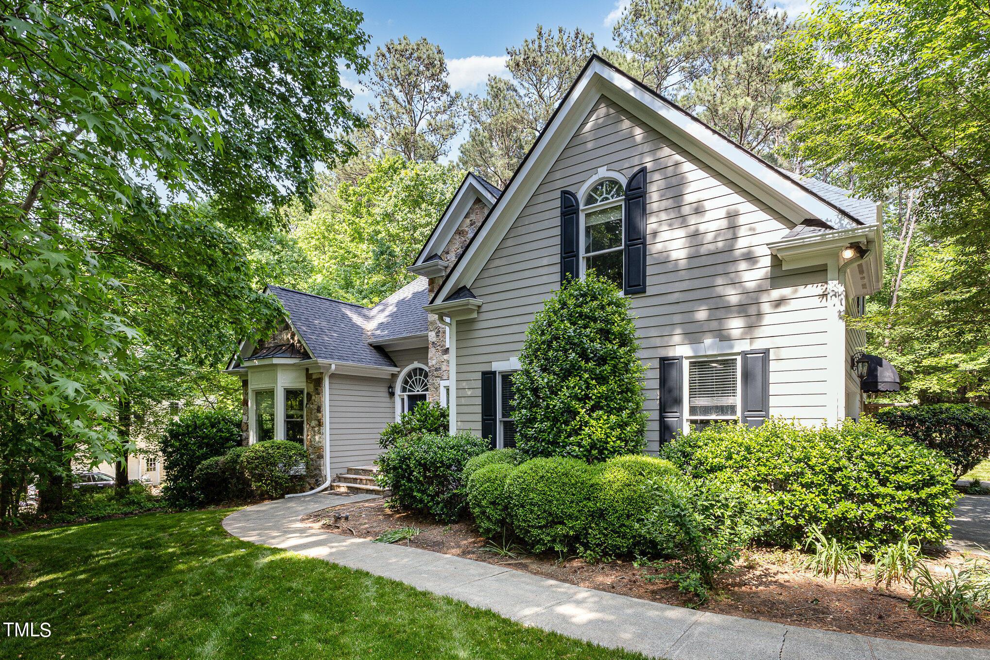 Photo one of 3200 Nimich Pond Way Raleigh NC 27613 | MLS 10025690