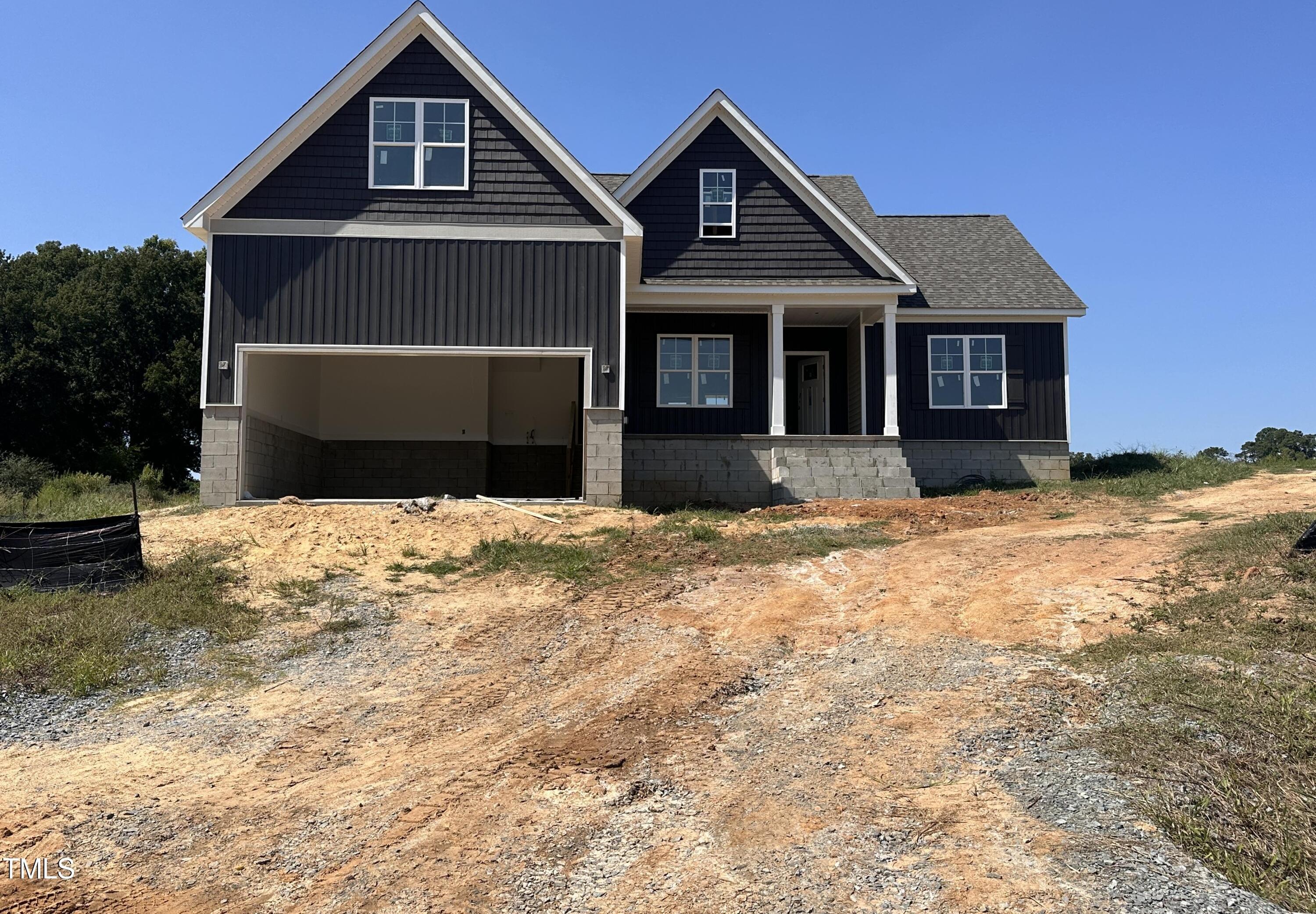 Photo one of 216 Ruskin Dr Smithfield NC 27577 | MLS 10037813