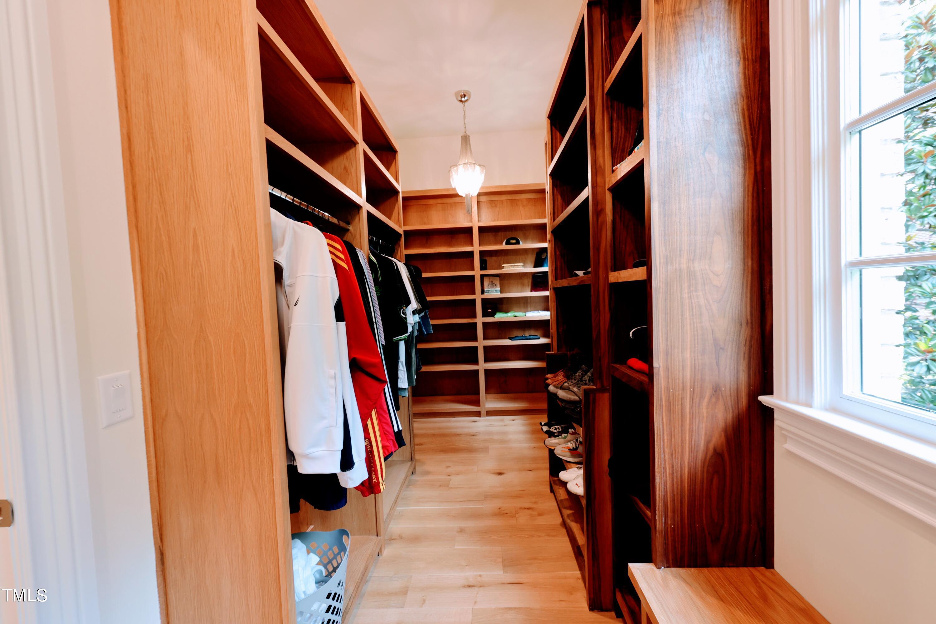 Photo #32