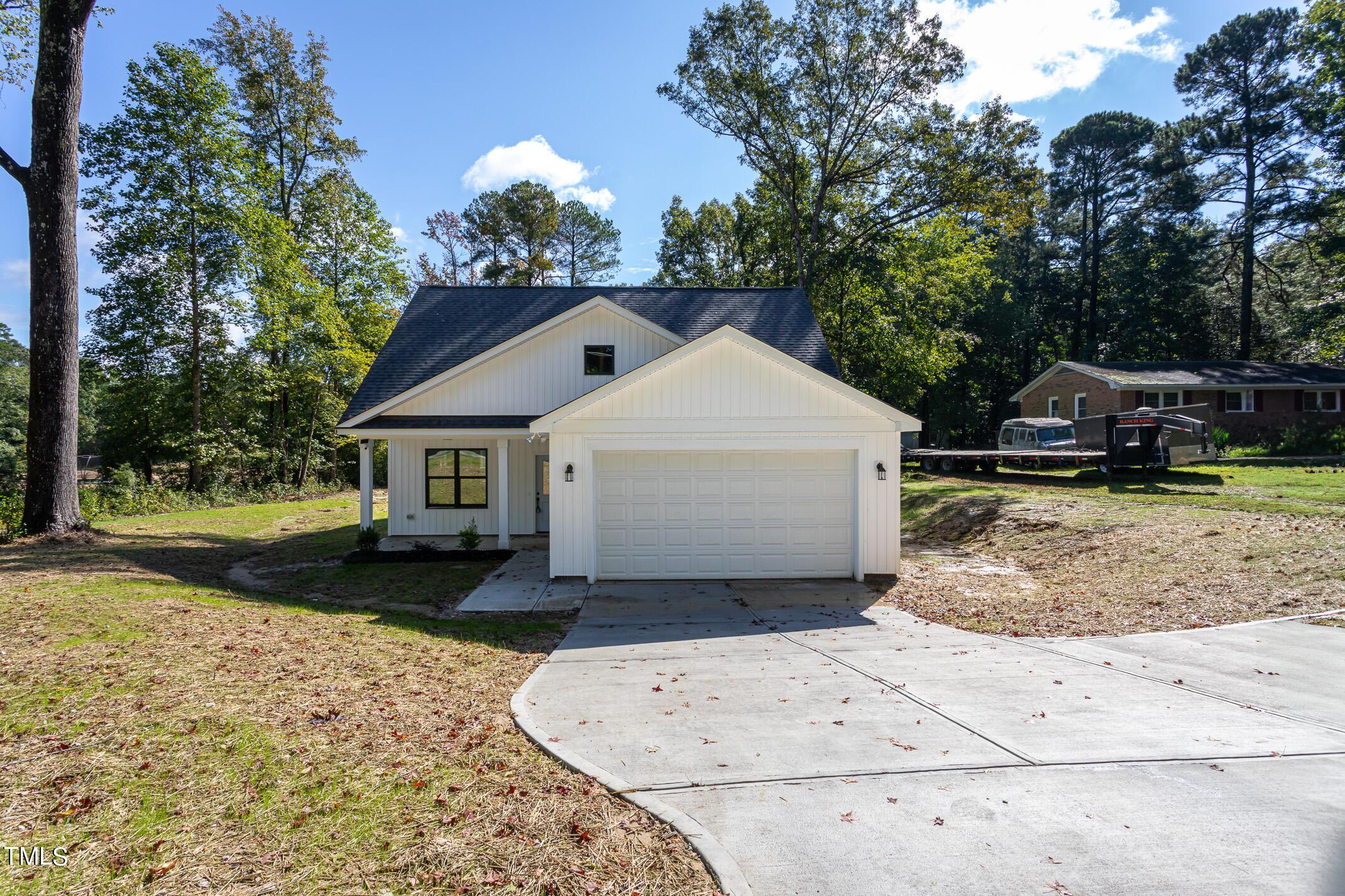 Photo one of 717 Moores Pond Rd Youngsville NC 27596 | MLS 10052360