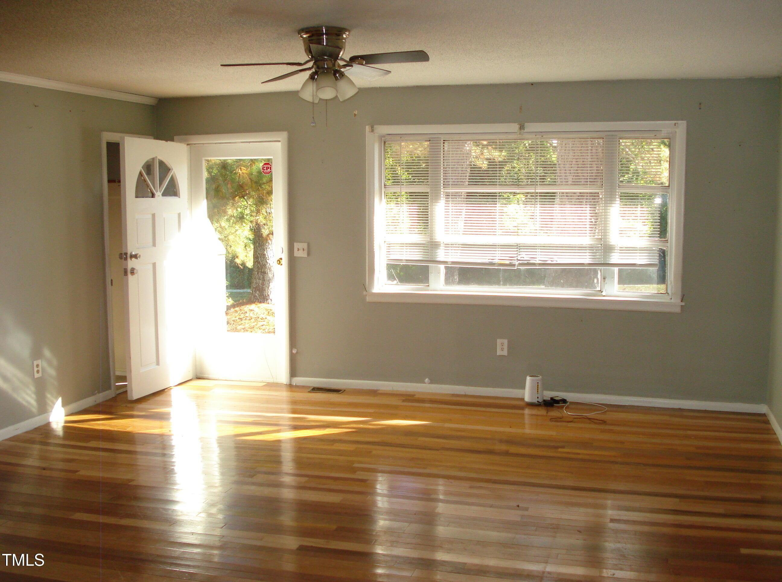 Photo #22