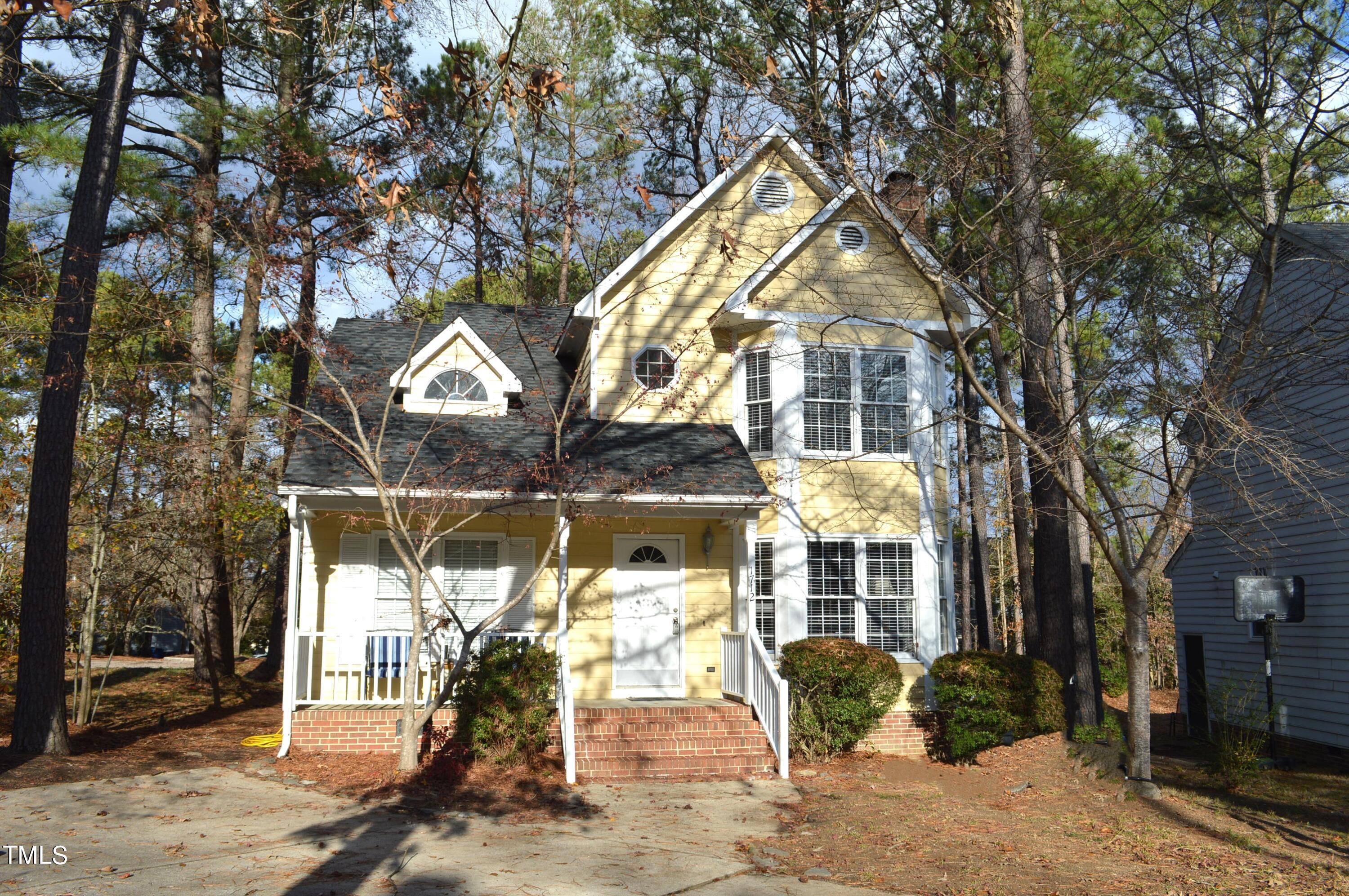 Photo one of 1712 Southern Hills Ct Raleigh NC 27604 | MLS 2523011