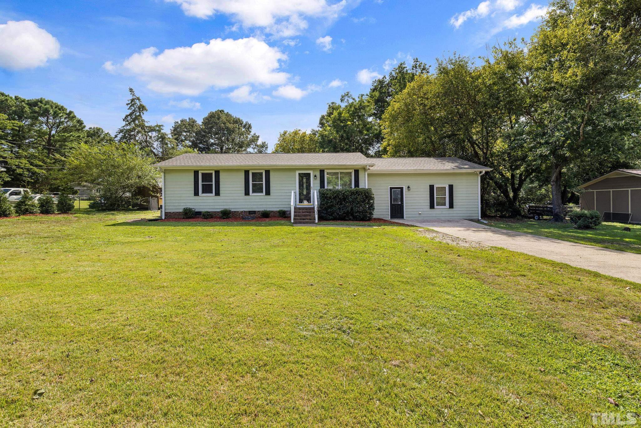 Photo one of 105 Fox Run Dr Wendell NC 27591 | MLS 2526449