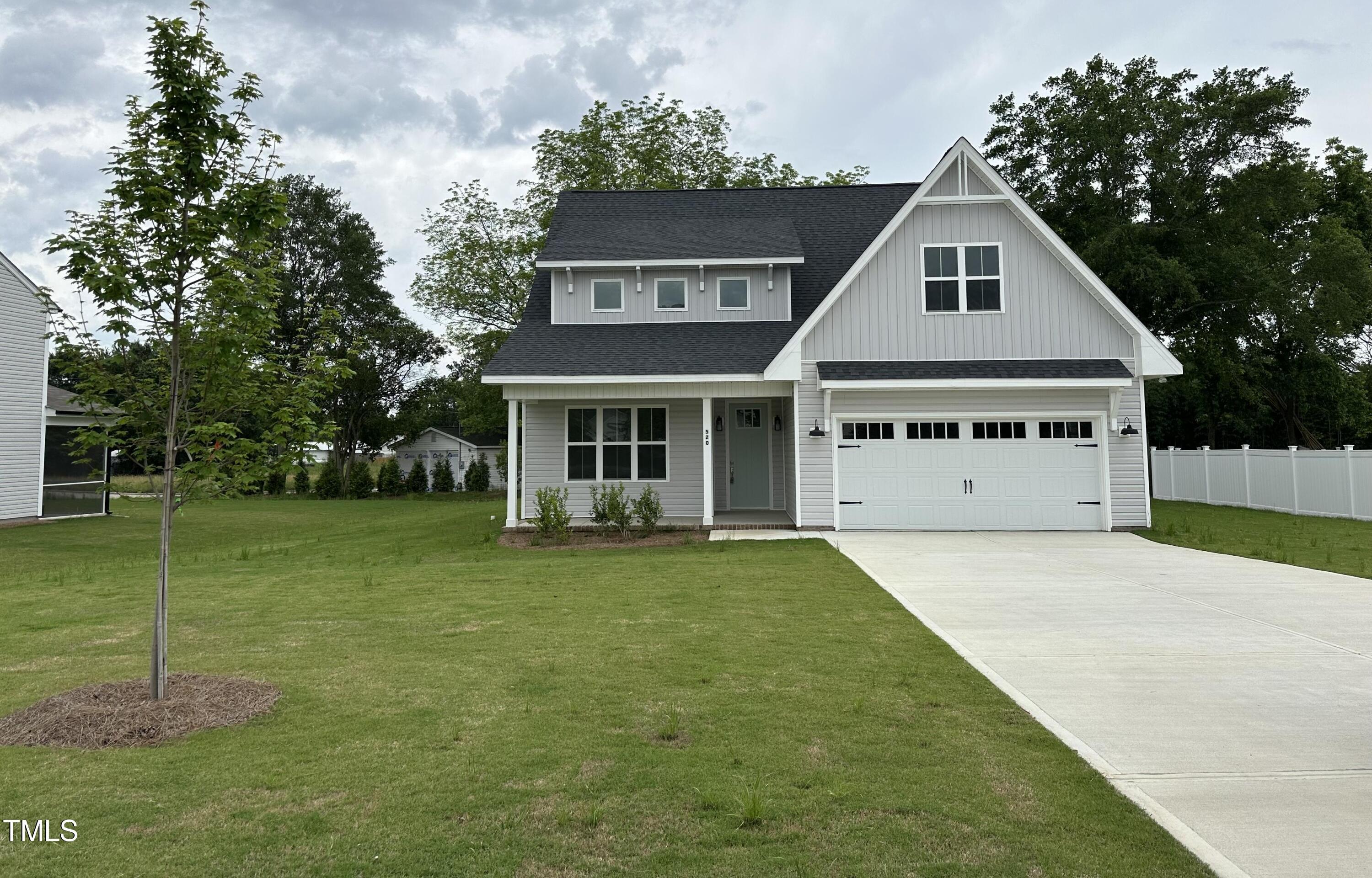 Photo one of 520 S Lincoln St Benson NC 27504 | MLS 2542899