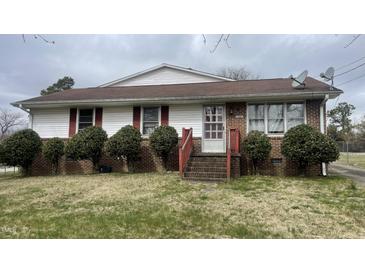 Photo one of 207 Summitt Ave Oxford NC 27565 | MLS 10007752