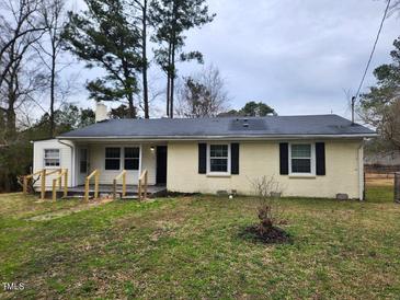 Photo one of 107 Hunting Ct Garner NC 27529 | MLS 10014318