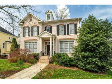 Photo one of 102 Graylyn Dr Chapel Hill NC 27516 | MLS 10018963