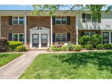 Photo one of 1002 Willow Dr # 58 Chapel Hill NC 27514 | MLS 10025271