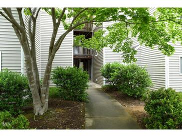 Photo one of 303 Smith Level Rd # F-32 Chapel Hill NC 27516 | MLS 10028440