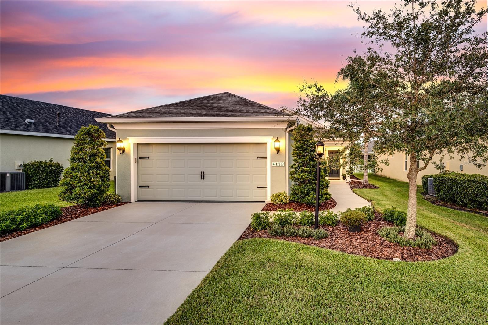 Photo one of 11219 Woodlake Way Parrish FL 34219 | MLS A4582360