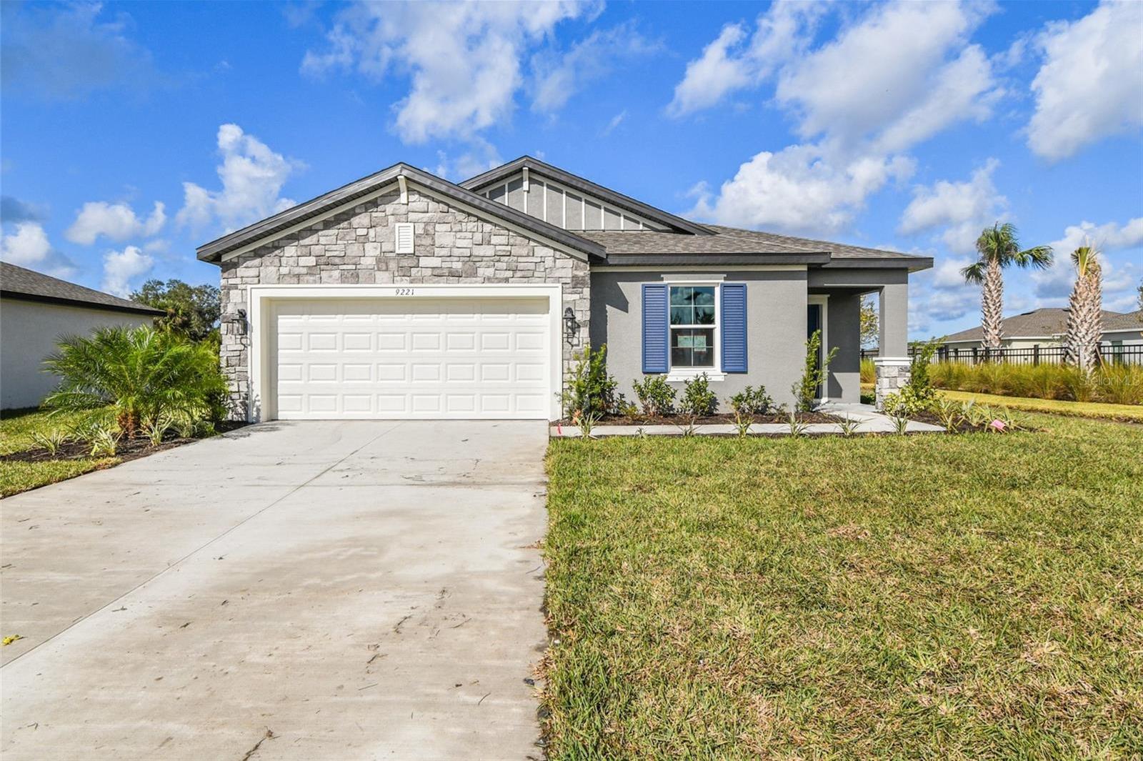 Photo one of 9221 Westernwoods Ave Parrish FL 34219 | MLS A4584105