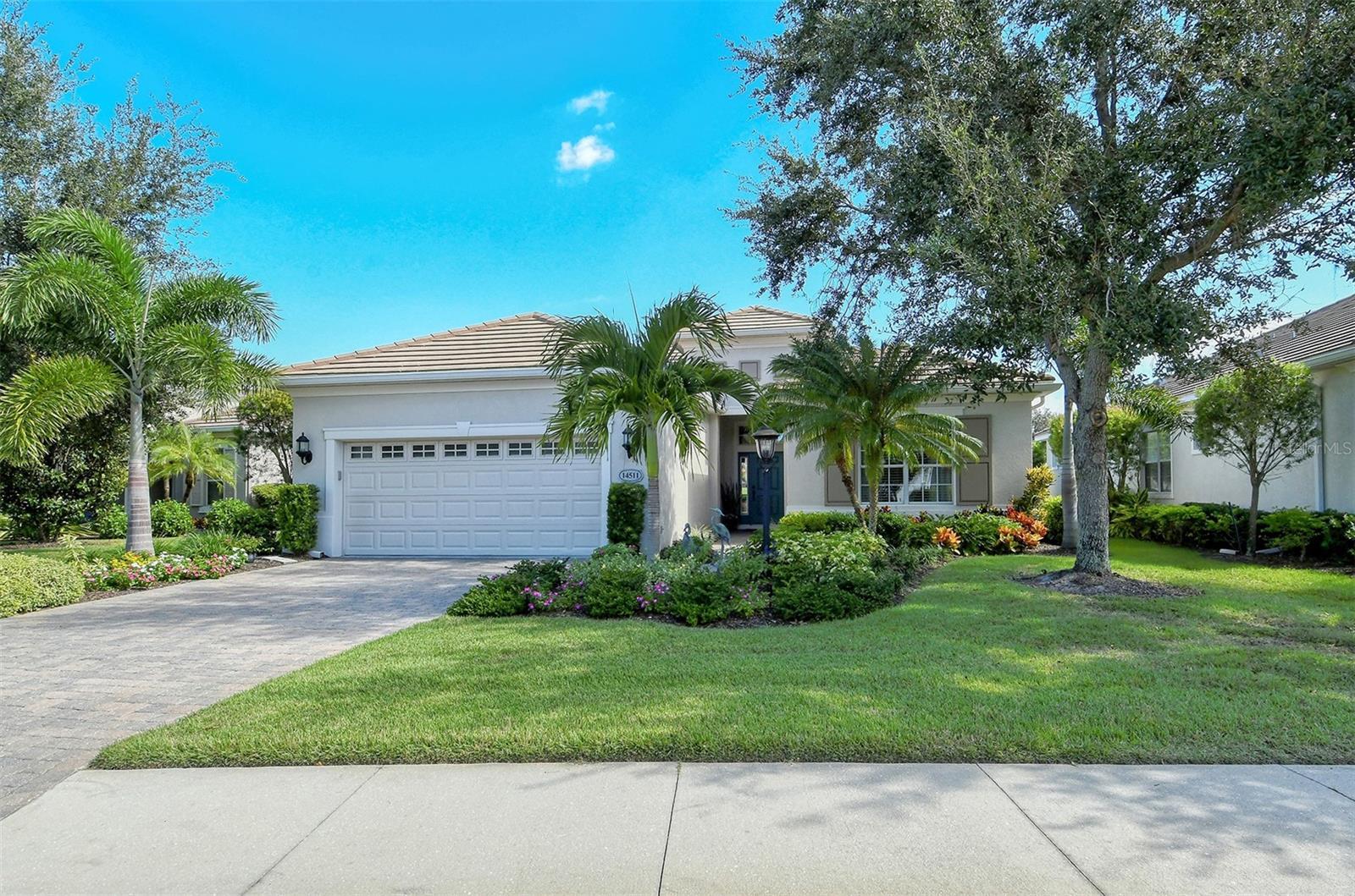 Photo one of 14511 Whitemoss Ter Lakewood Ranch FL 34202 | MLS A4587526