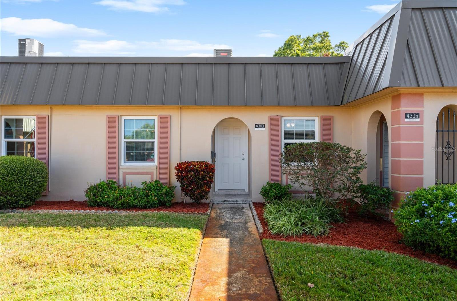 Photo one of 4303 Summersun Dr New Port Richey FL 34652 | MLS A4588788