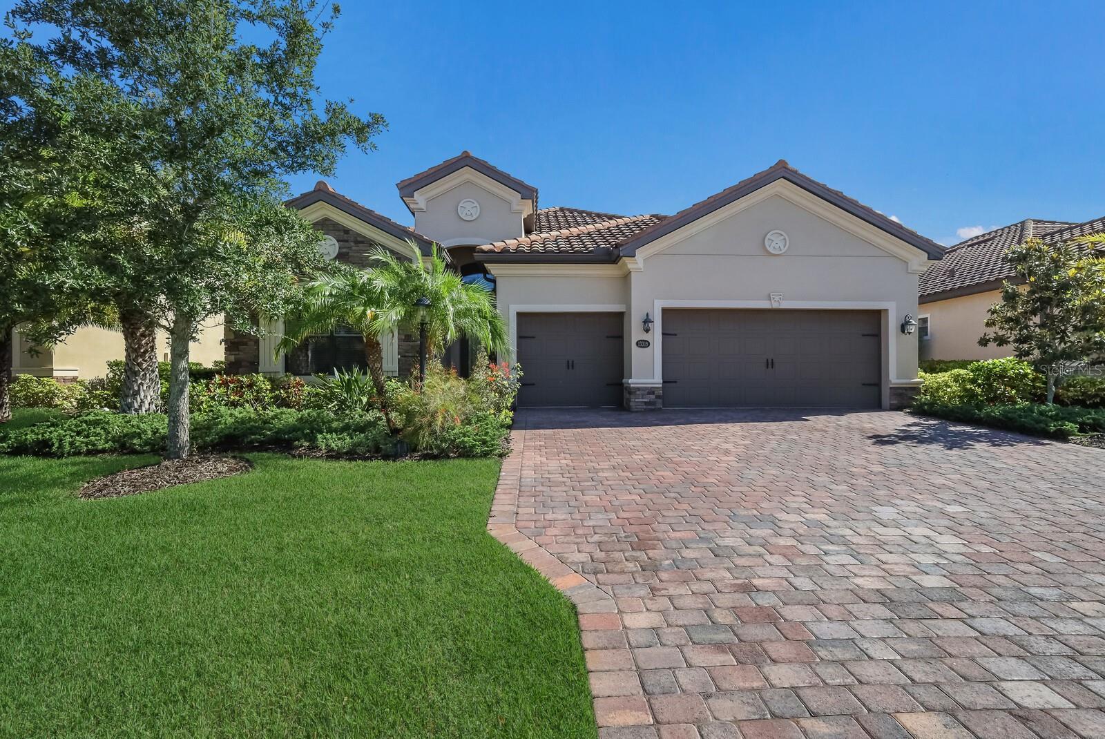 Photo one of 13319 Swiftwater Way Lakewood Ranch FL 34211 | MLS A4594317