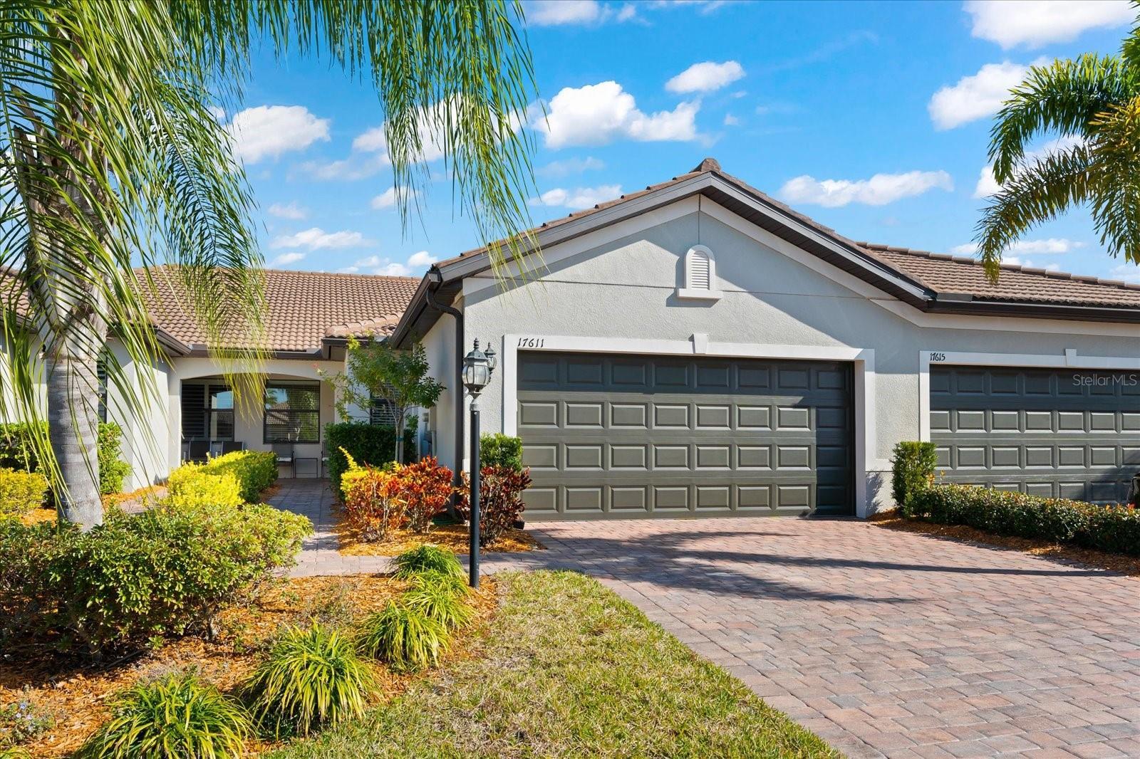 Photo one of 17611 Camden Dr Lakewood Ranch FL 34202 | MLS A4596977