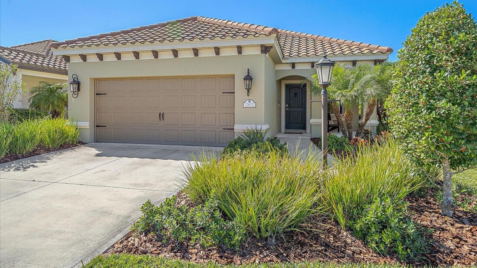 Photo one of 12632 Coastal Breeze Way Lakewood Ranch FL 34211 | MLS A4598814