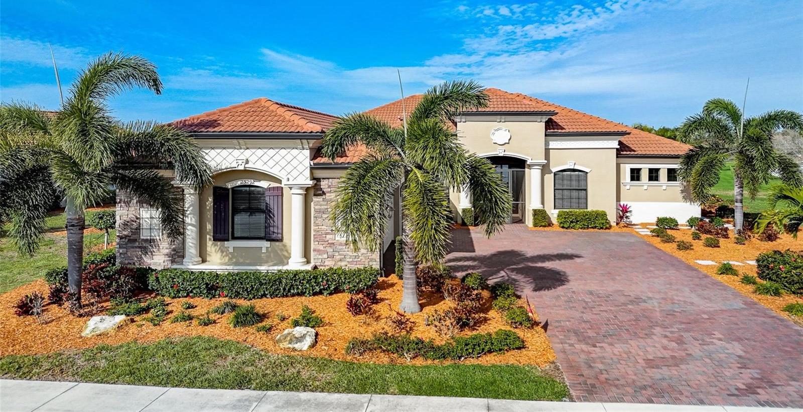 Photo one of 25292 Spartina Dr Venice FL 34293 | MLS A4600400