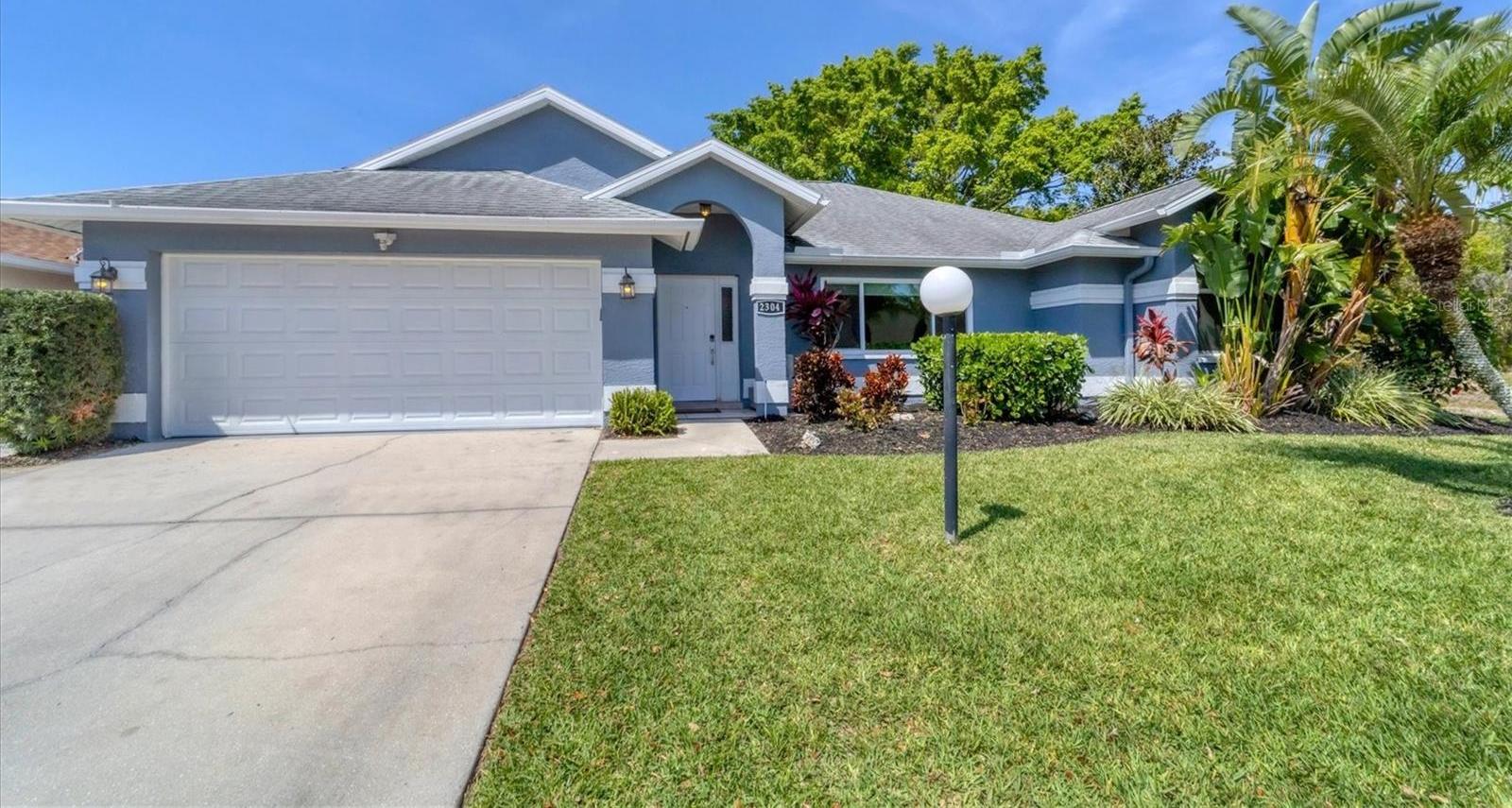 Photo one of 2304 Seattle Slew Dr Sarasota FL 34240 | MLS A4603856