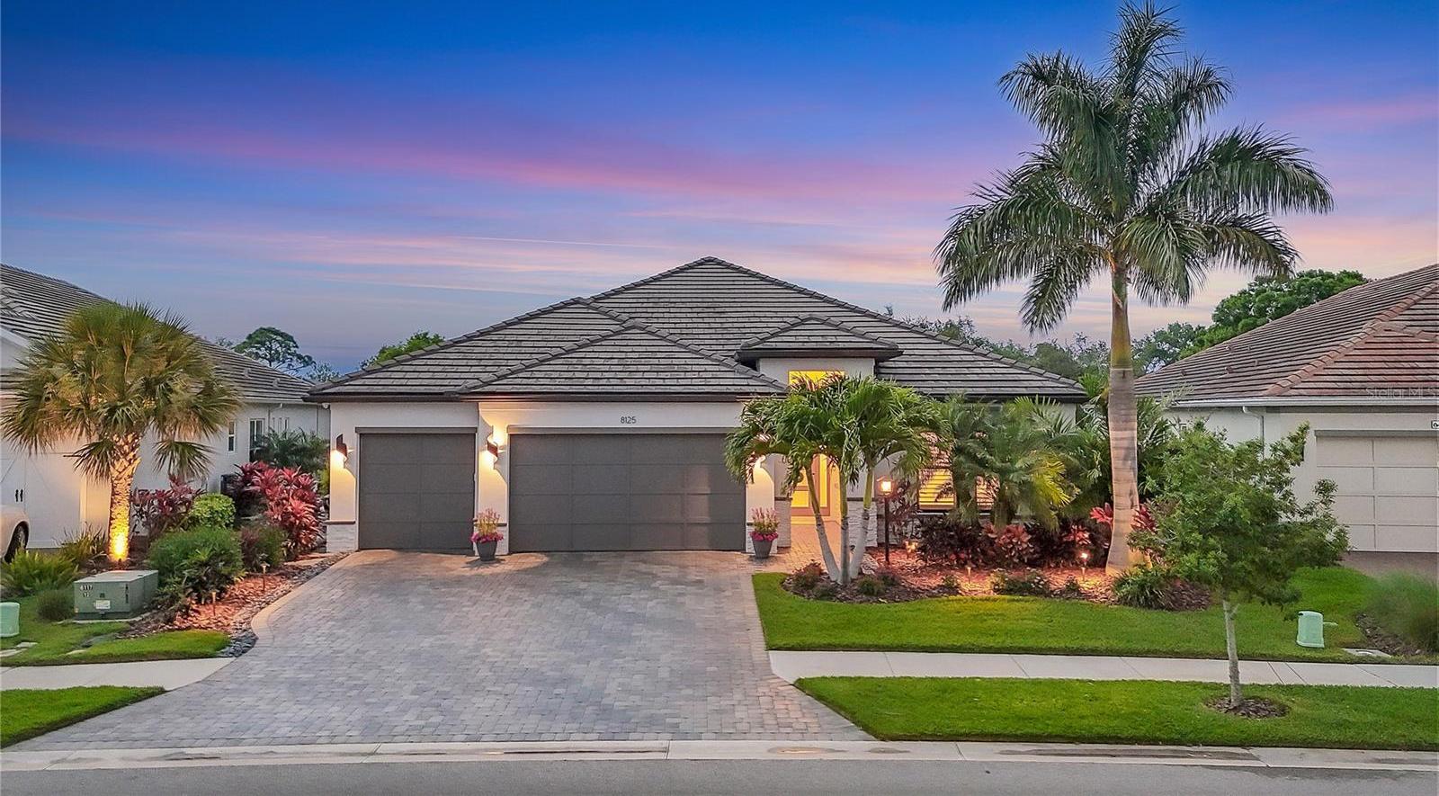 Photo one of 8125 Grande Shores Dr Sarasota FL 34240 | MLS A4603935