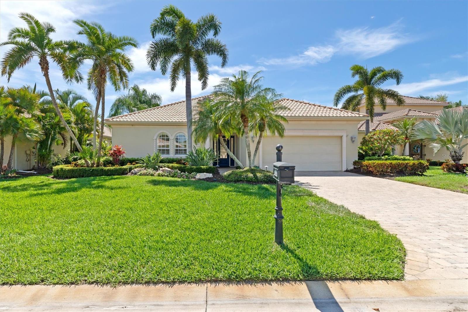 Photo one of 8816 Enclave Ct Sarasota FL 34238 | MLS A4604334