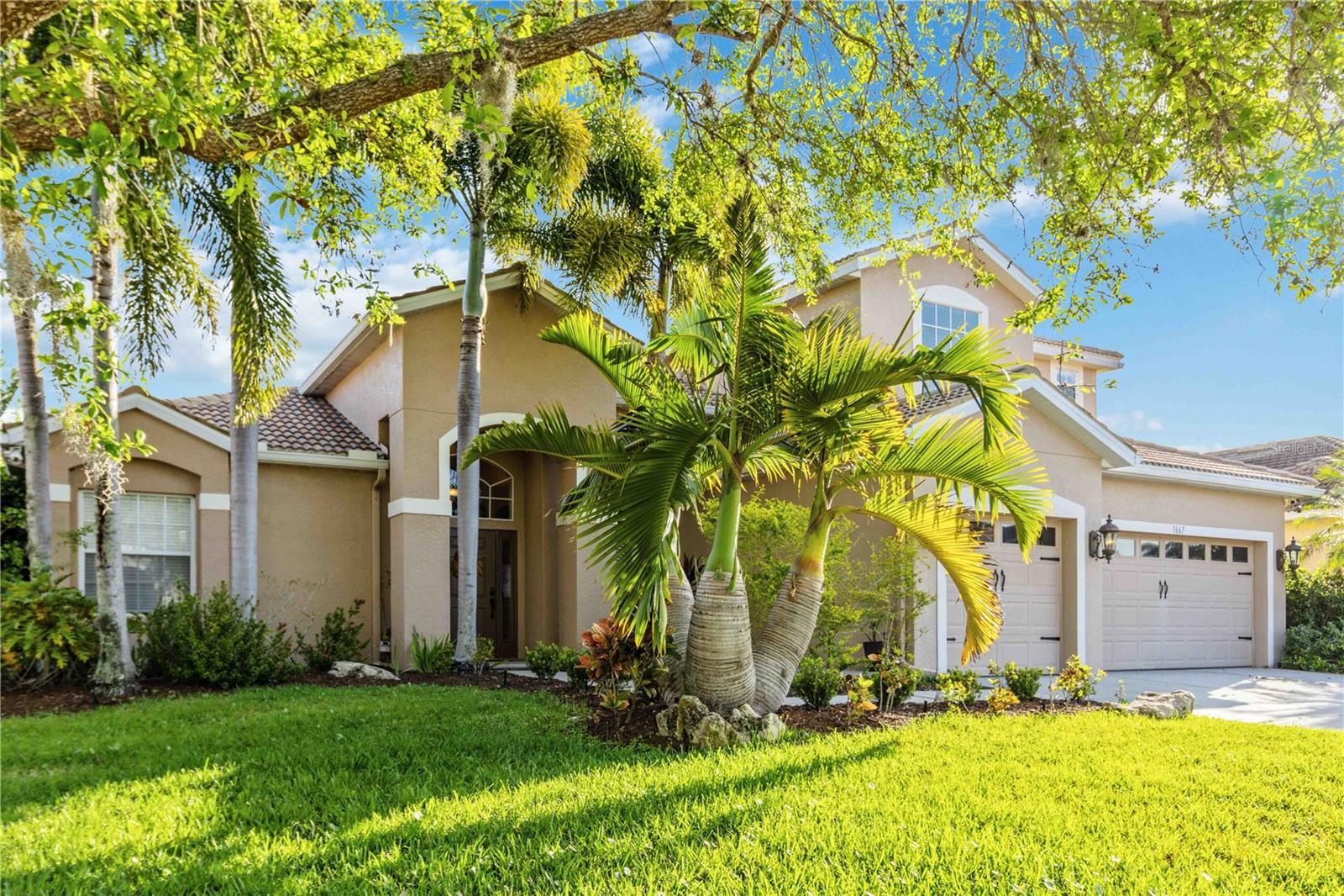 Photo one of 1667 Pinyon Pine Dr Sarasota FL 34240 | MLS A4604440