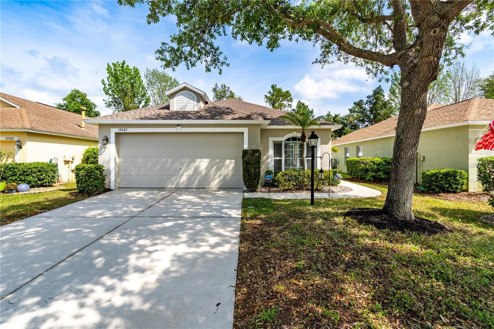 Photo one of 12065 Winding Woods Way Lakewood Ranch FL 34202 | MLS A4604521