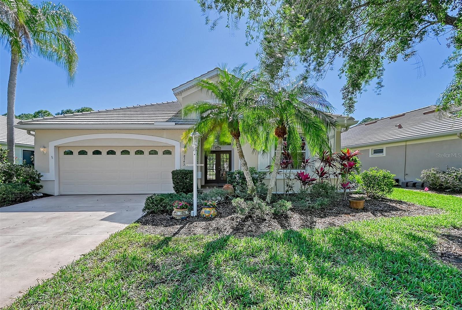 Photo one of 8343 Whispering Woods Ct Lakewood Ranch FL 34202 | MLS A4605270