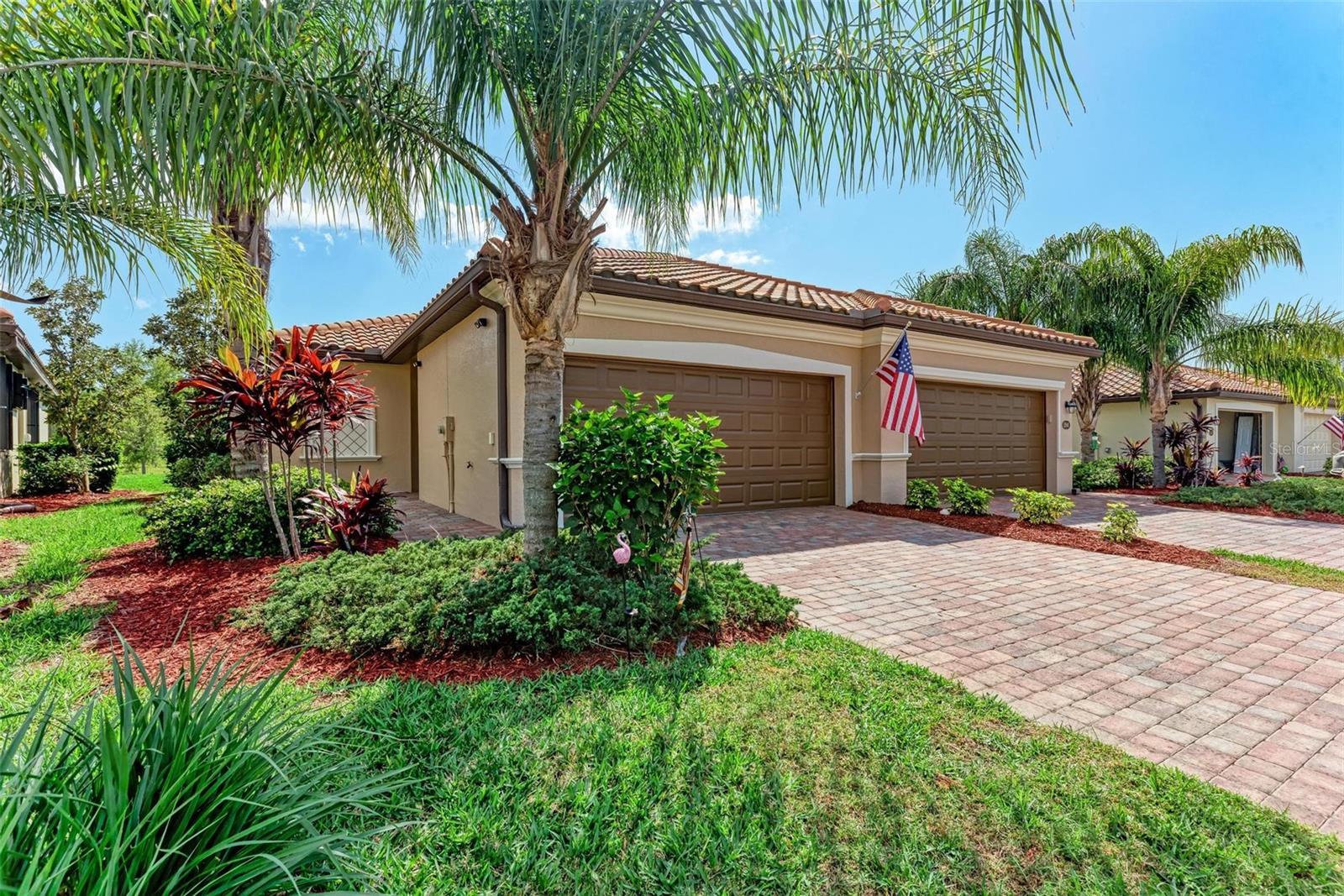 Photo one of 19954 Benissimo Dr Venice FL 34293 | MLS A4605451