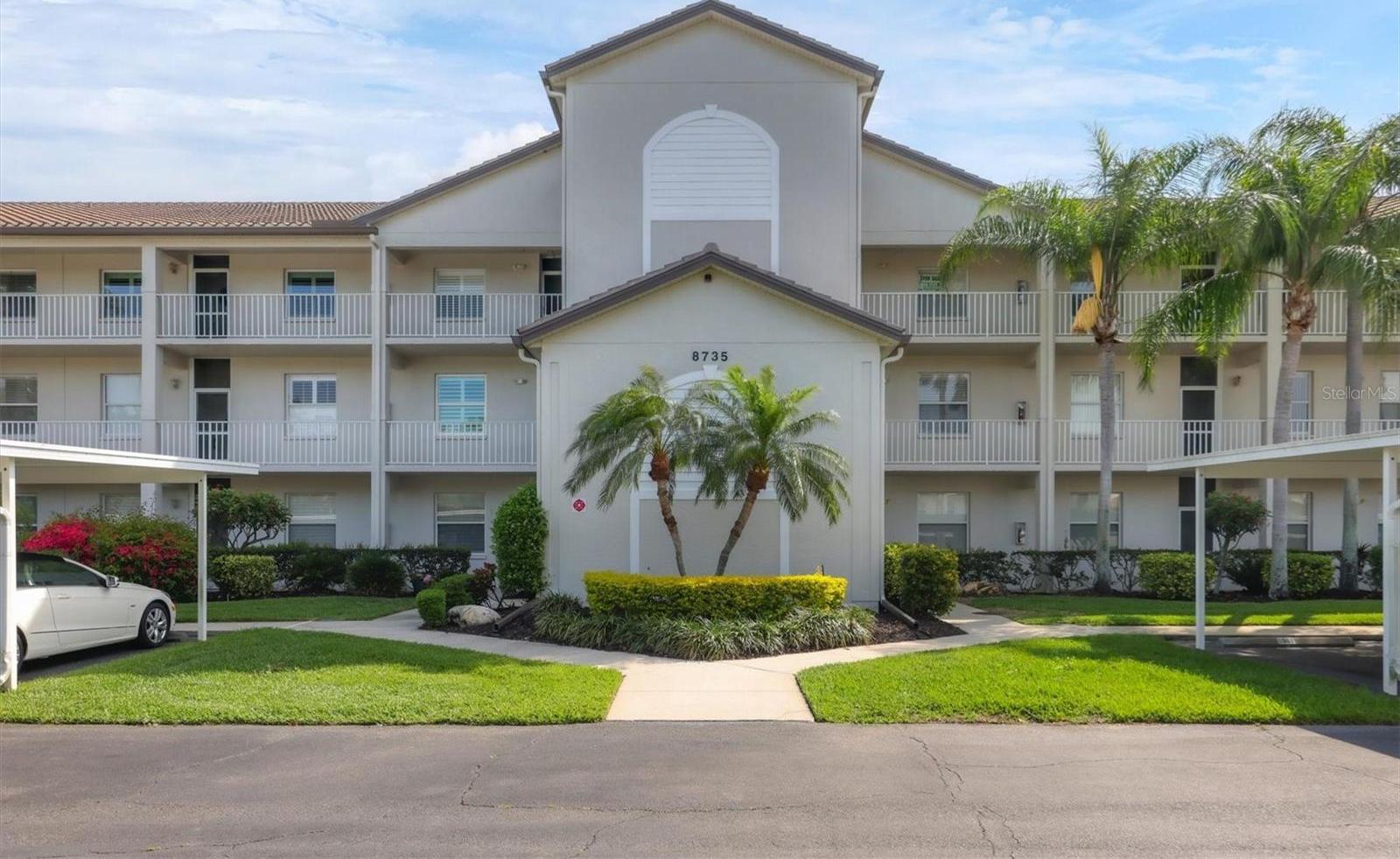 Photo one of 8735 Olde Hickory Ave # 8110 Sarasota FL 34238 | MLS A4605607