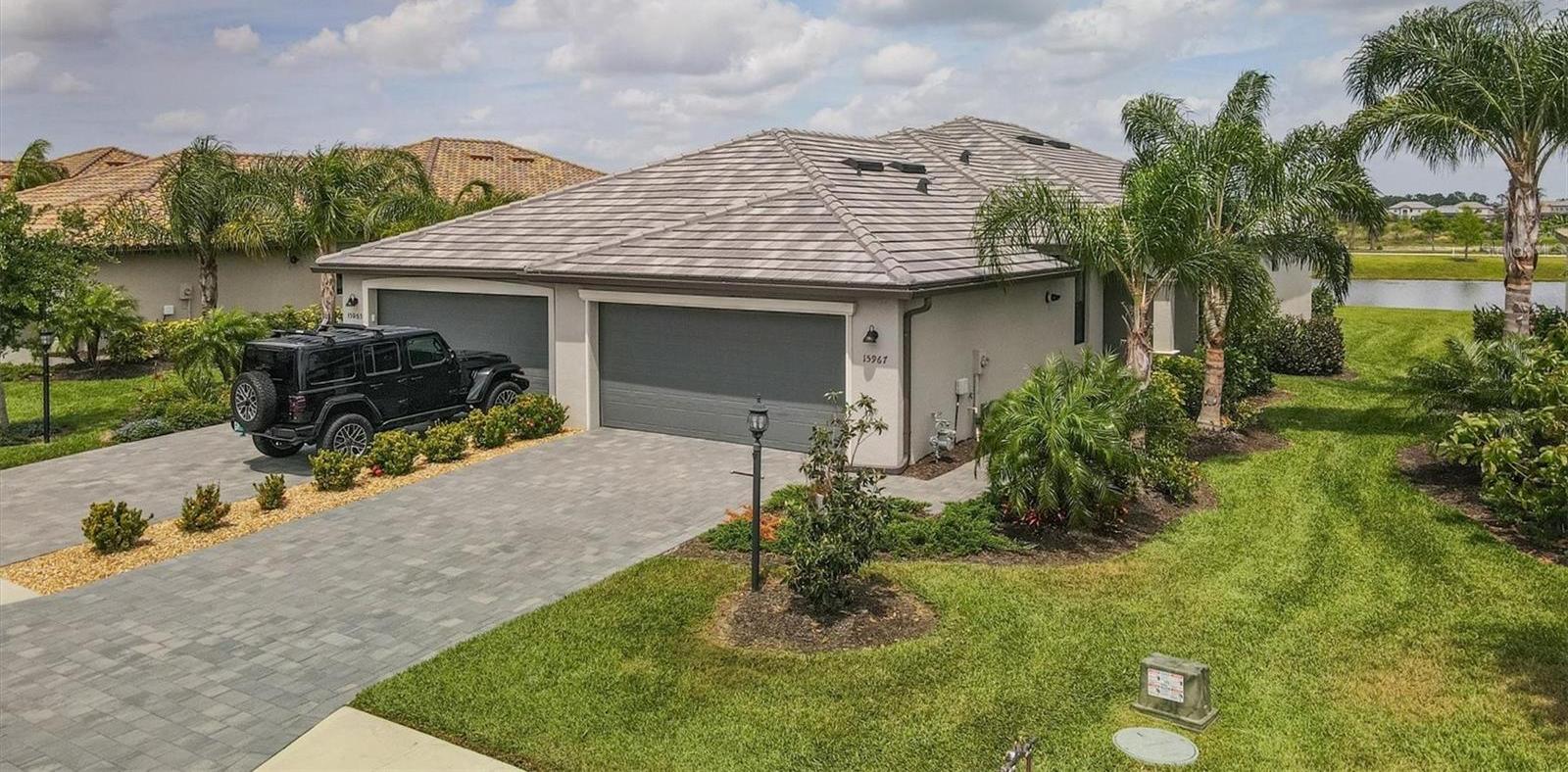 Photo one of 15967 Clear Skies Pl Lakewood Ranch FL 34211 | MLS A4605762