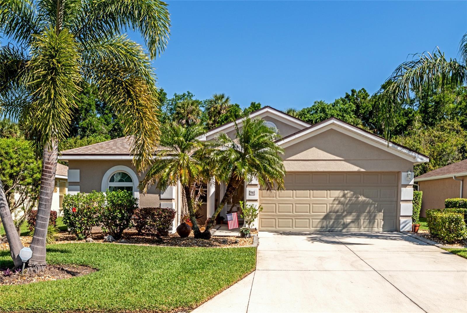 Photo one of 7915 Charing Cross Way Palmetto FL 34221 | MLS A4605997