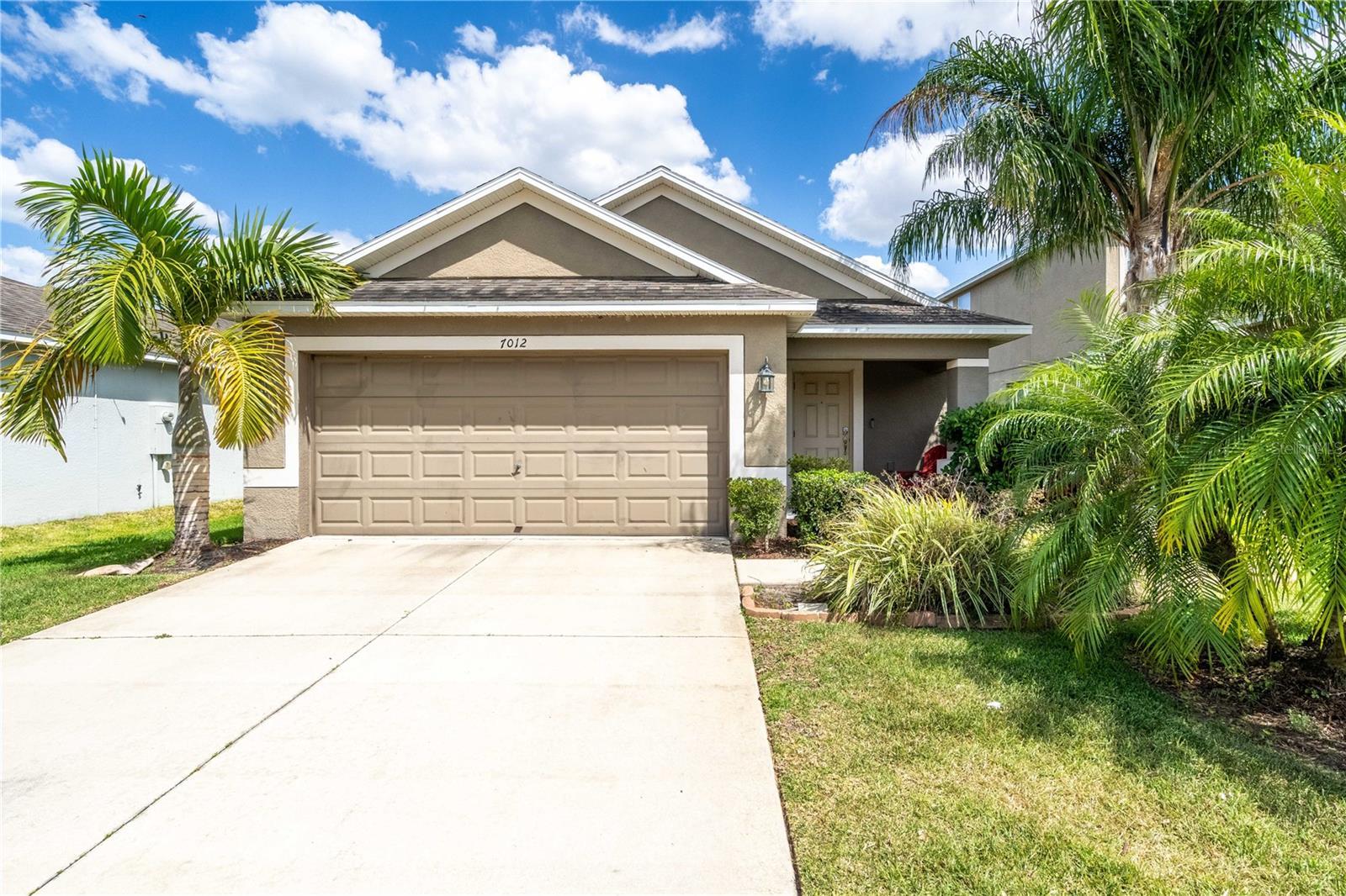 Photo one of 7012 Feather Wood Dr Sun City Center FL 33573 | MLS A4606126