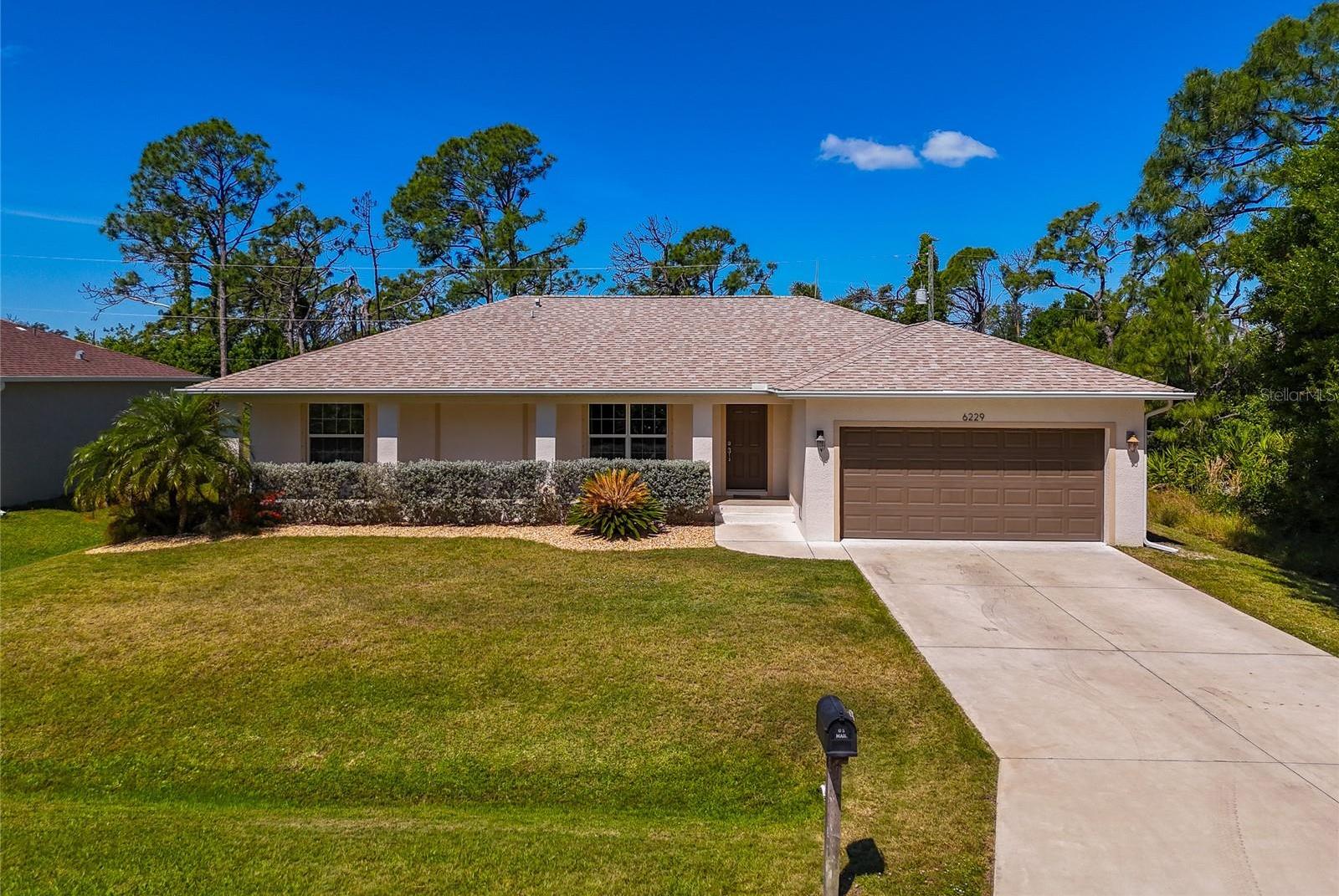 Photo one of 6229 Blackberry St Englewood FL 34224 | MLS A4607620