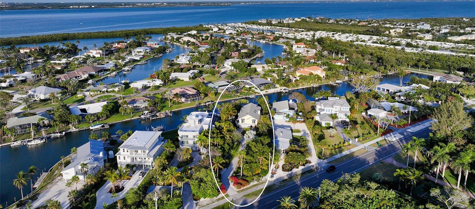 Photo one of 5930 Gulf Of Mexico Dr Longboat Key FL 34228 | MLS A4607638