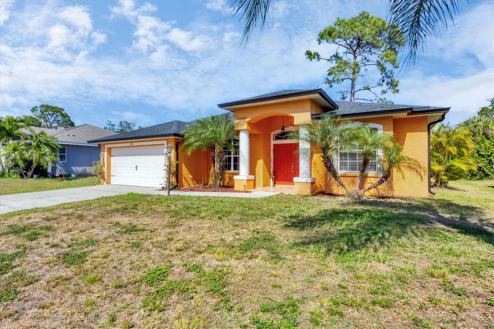 Photo one of 2704 Dongola St North Port FL 34291 | MLS A4607811