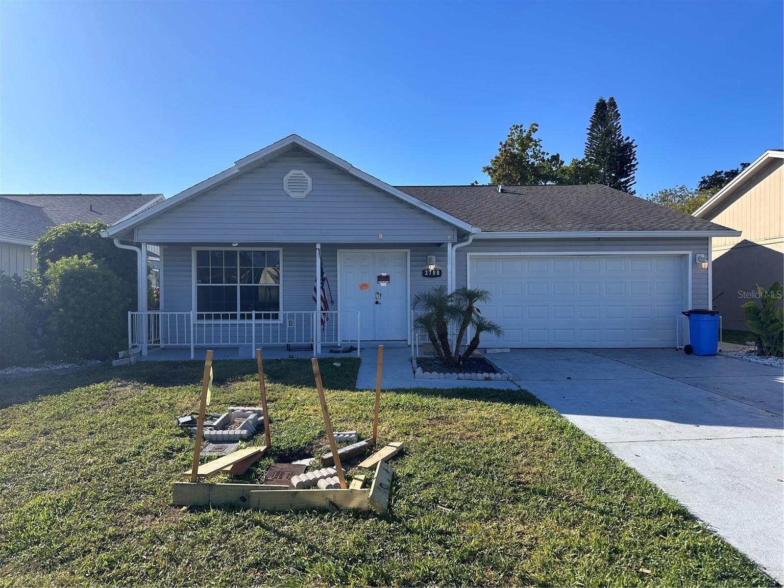 Photo one of 3708 40Th W Ave Bradenton FL 34205 | MLS A4608159