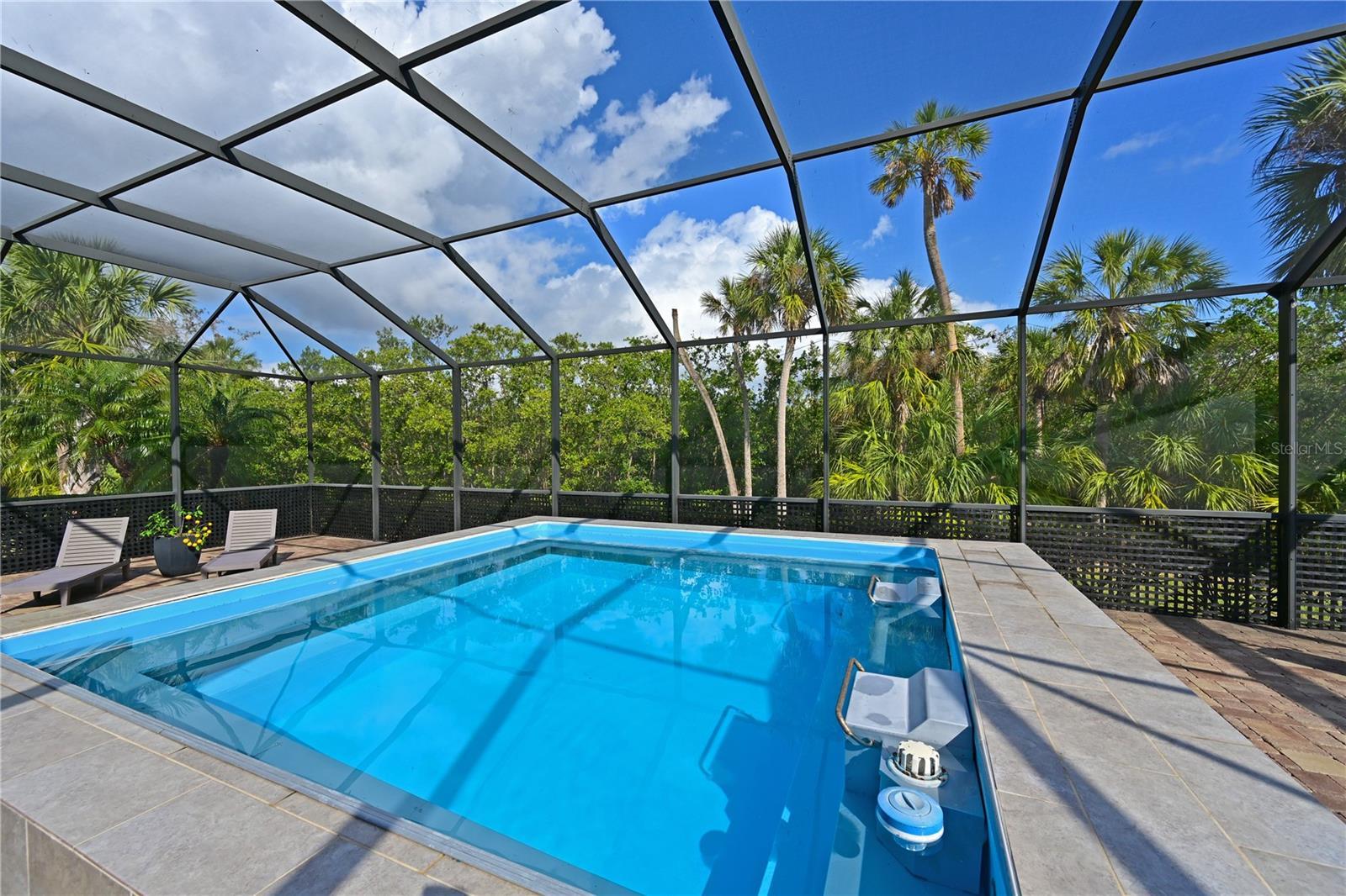 Photo one of 931 Mangrove Edge Ct Bradenton FL 34208 | MLS A4633743