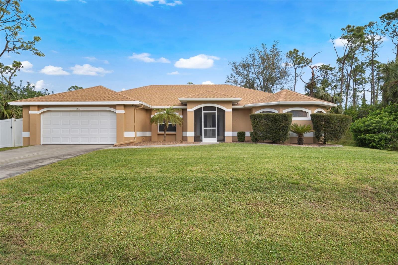 Photo one of 1577 Taggard Rd North Port FL 34288 | MLS A4634716