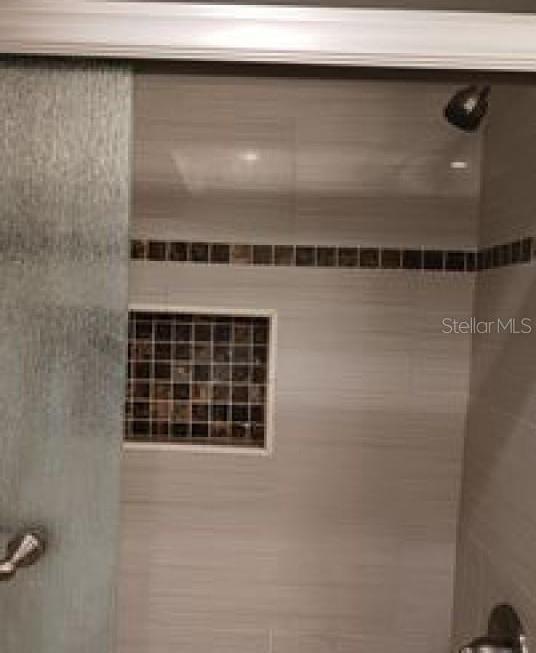 Photo #11