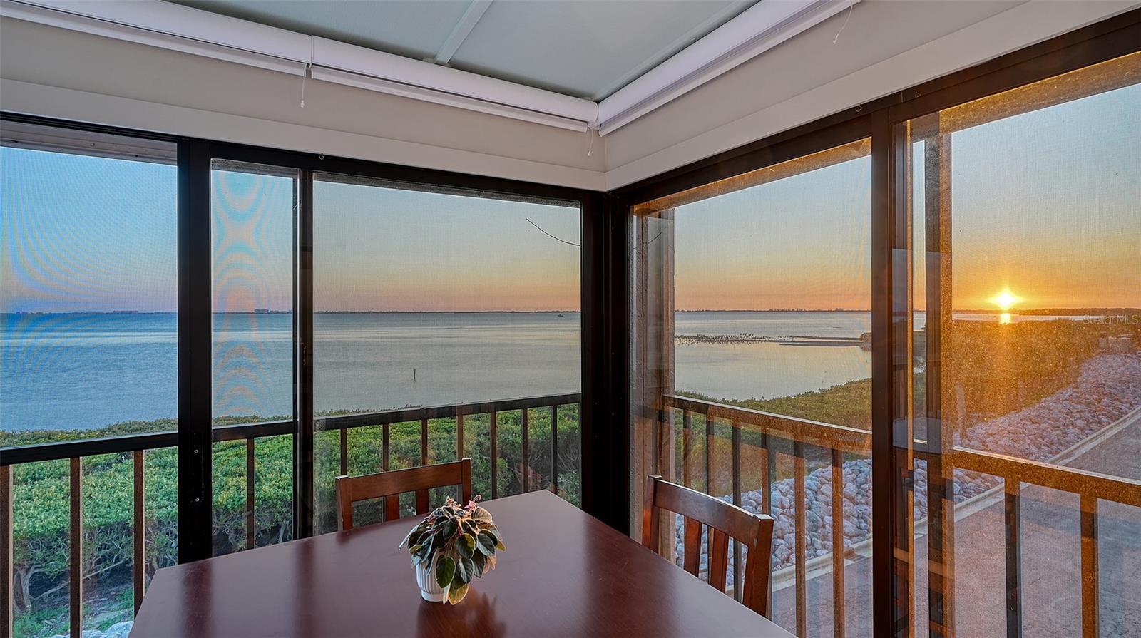 Photo one of 4535 Bay Club Dr Bradenton FL 34210 | MLS A4642936