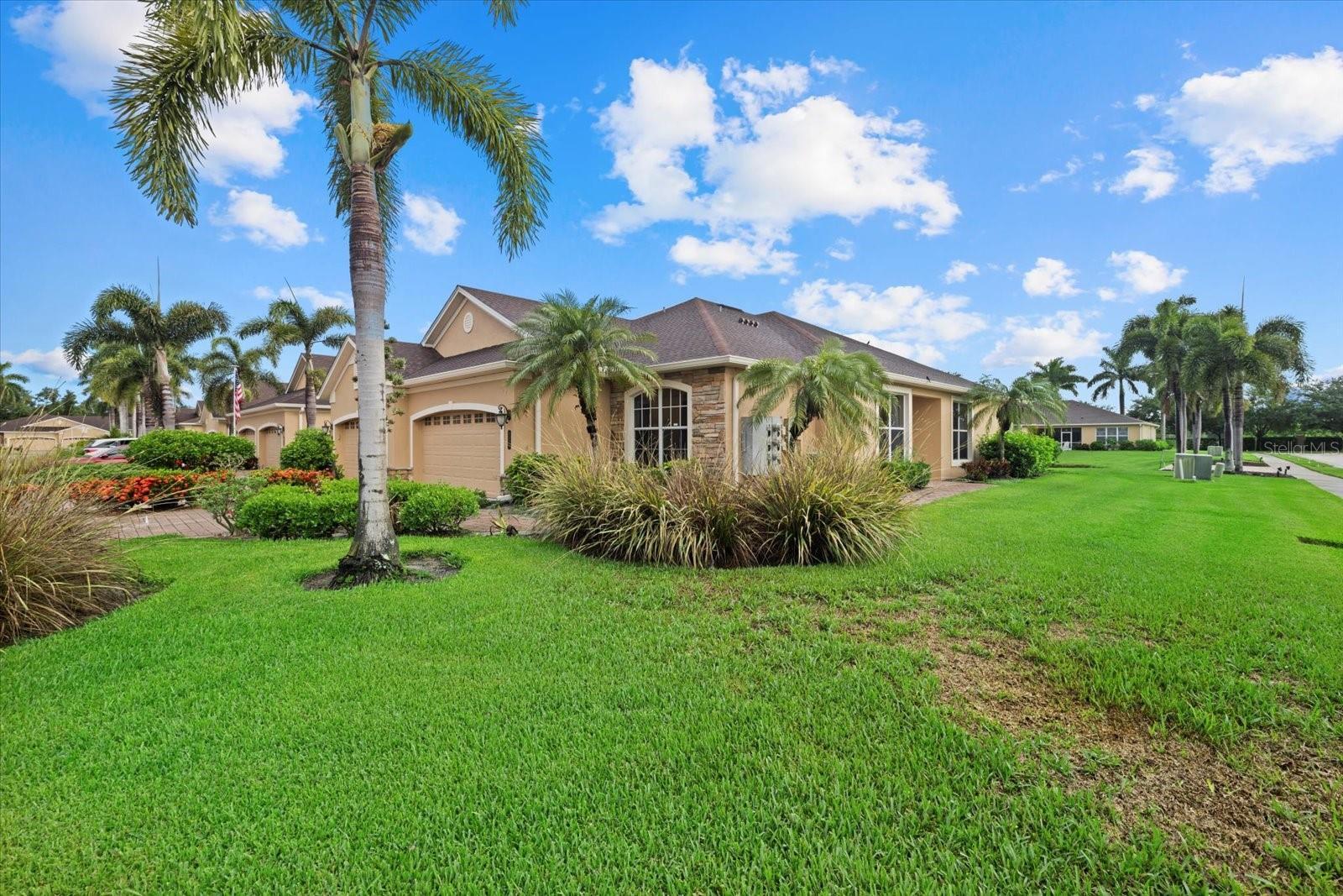 Photo one of 4331 Turnberry Cir North Port FL 34288 | MLS A4643075