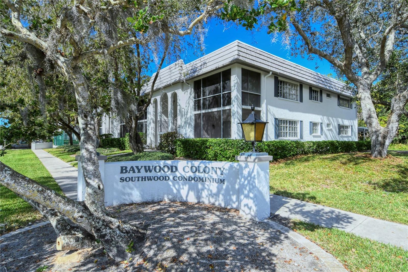 Photo one of 1711 Southwood St # 1711 Sarasota FL 34231 | MLS A4643662