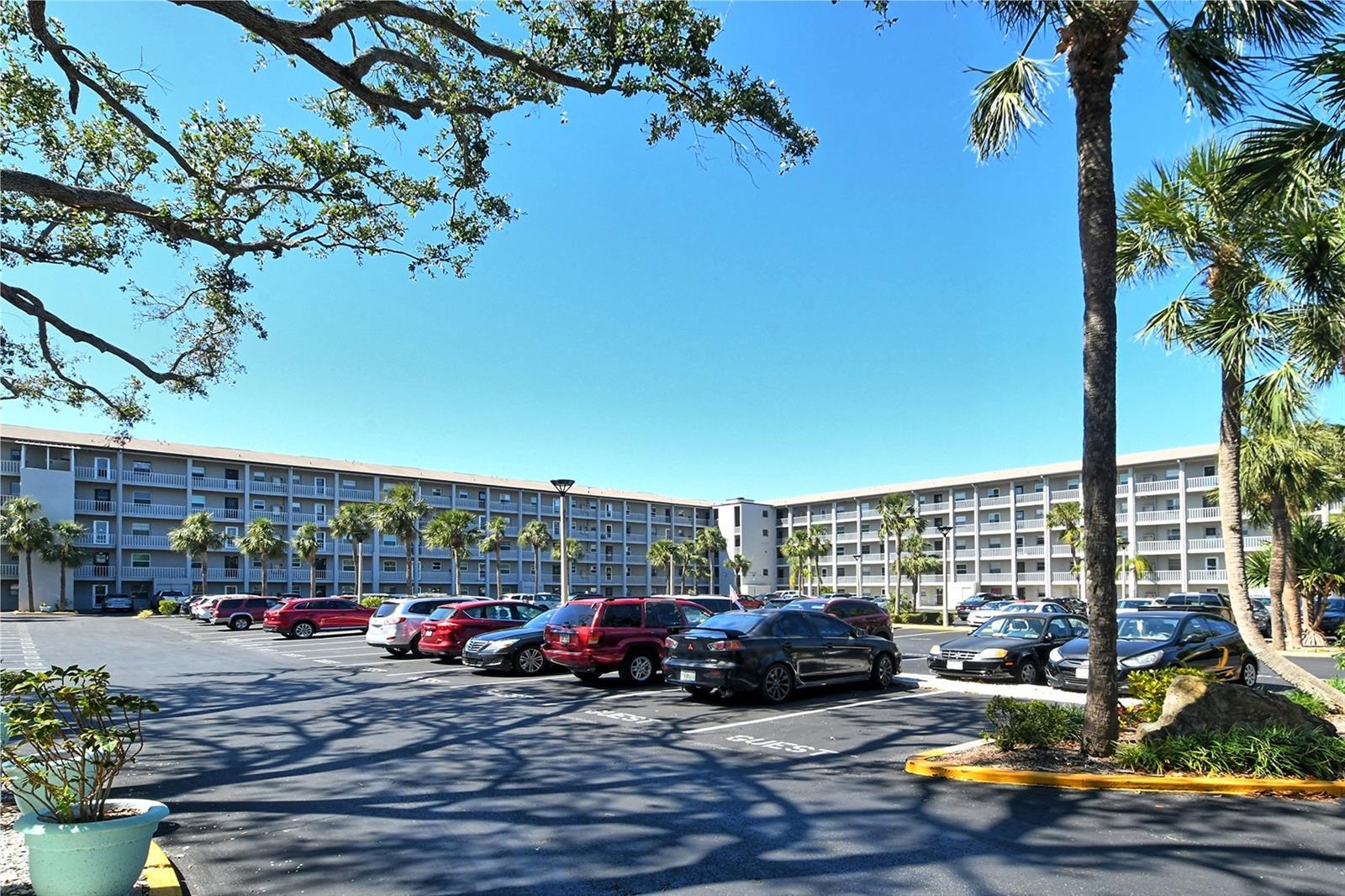 Photo one of 3108 Lake Bayshore Dr # 211 Bradenton FL 34205 | MLS A4643666