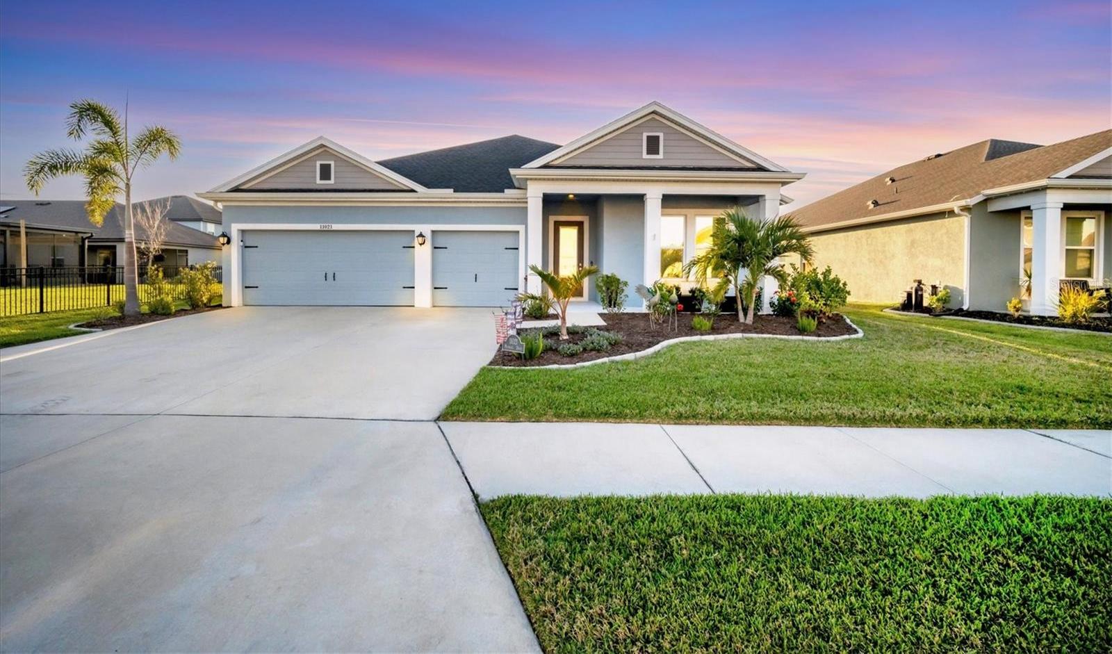 Photo one of 11021 Moonsail Dr Parrish FL 34219 | MLS A4644492