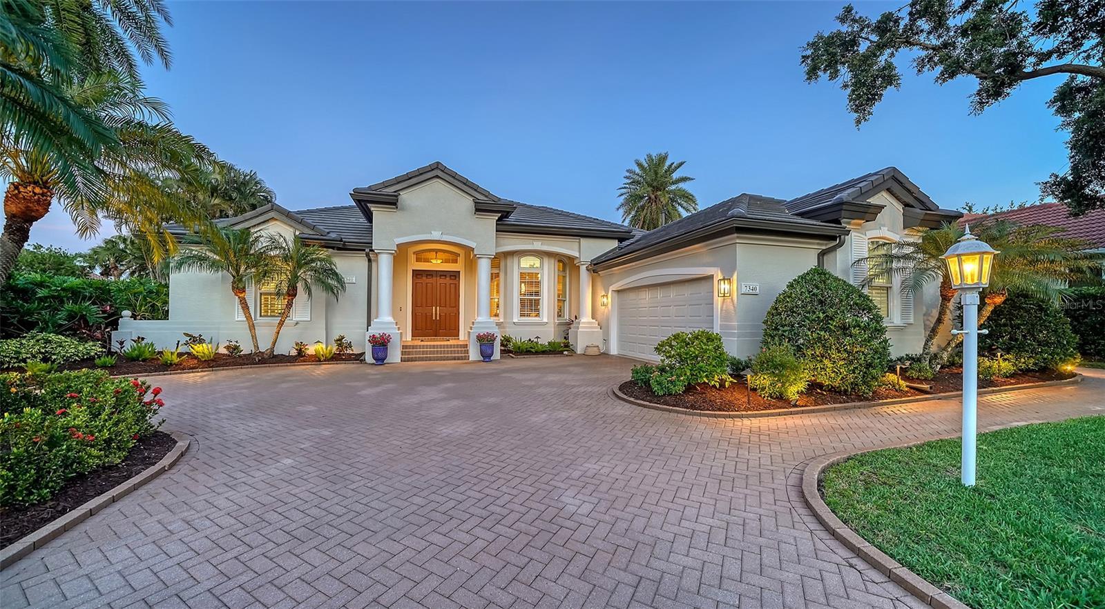 Photo one of 7340 Barclay Ct University Park FL 34201 | MLS A4644654