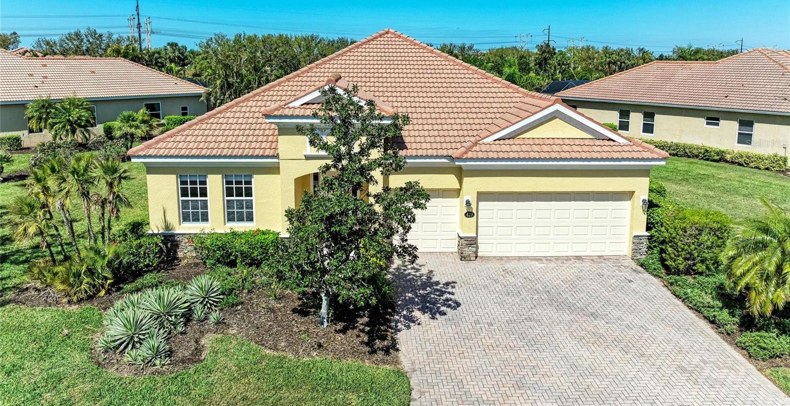 Photo one of 428 Grand Preserve Cv Bradenton FL 34212 | MLS A4645010